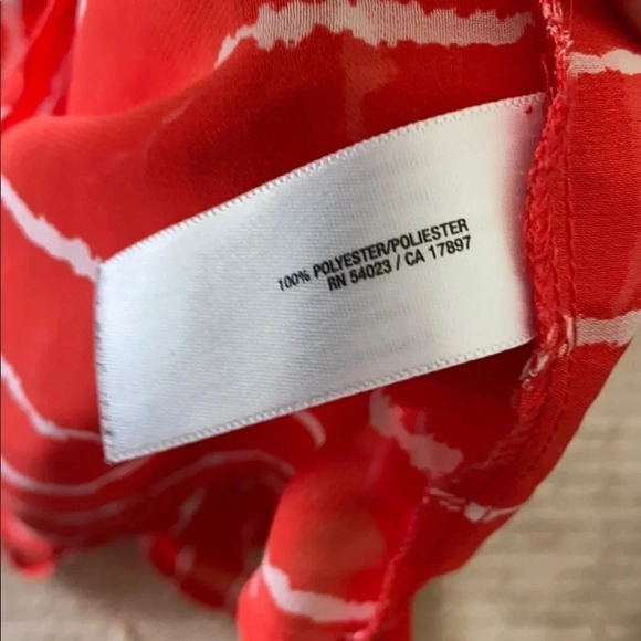 Old Navy Red and White Stripped Tank Top - Picture 4 of 5